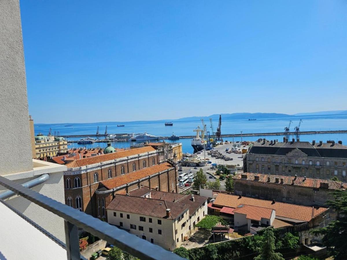 105M2 Penthouse Sea View Rijeka With Free Garage Parking Apartment Екстериор снимка